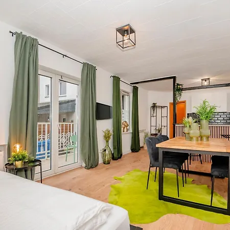 Apartmán Kurzzeitglueck 24h Self Check-in Ob01-01 Oberhausen (North Rhine-Westphalia)